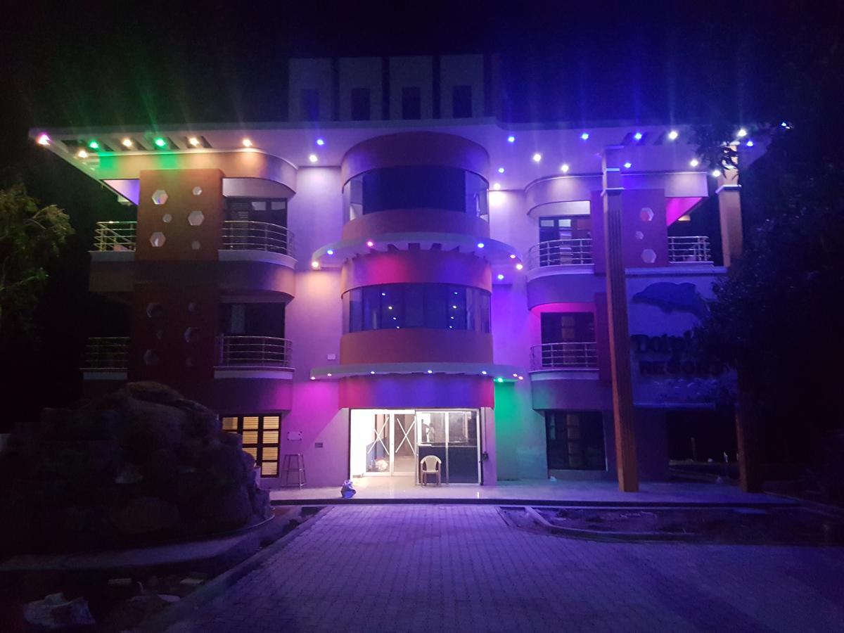Dolphin Resort 옐라기리 외부 사진