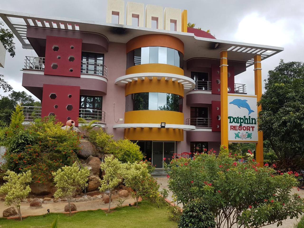 Dolphin Resort 옐라기리 외부 사진